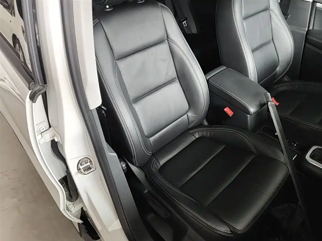 Volkswagen Tiguan 2017 300TSI Automatic 2WD Silk Road Comfort Edition фото 25