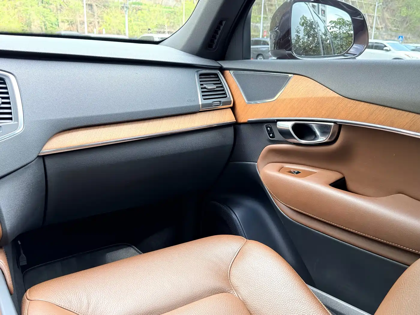 Volvo XC90 2023 2023 B5 Smart Luxury Edition 7-Seater