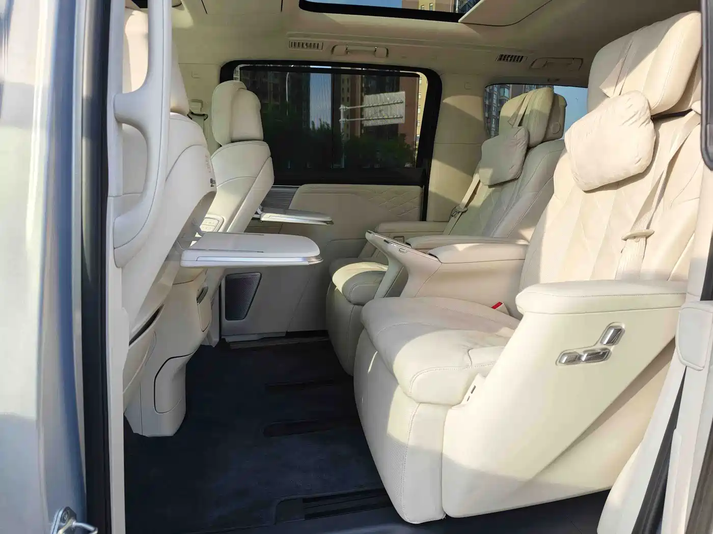 Buick Zhijing Shijia 2026 2026 Model PHEV Base Version