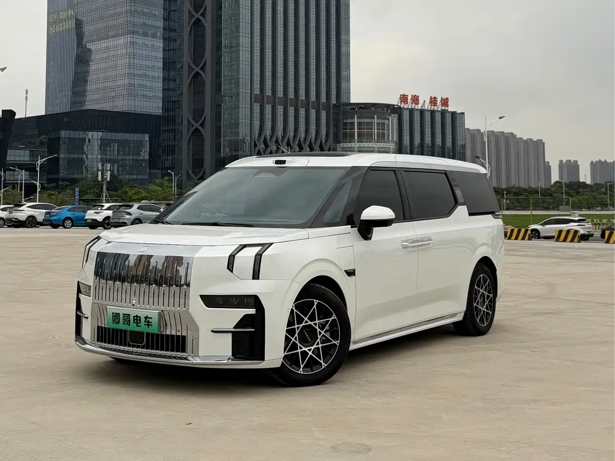 ZEEKR EXTREME KRYPTON 009