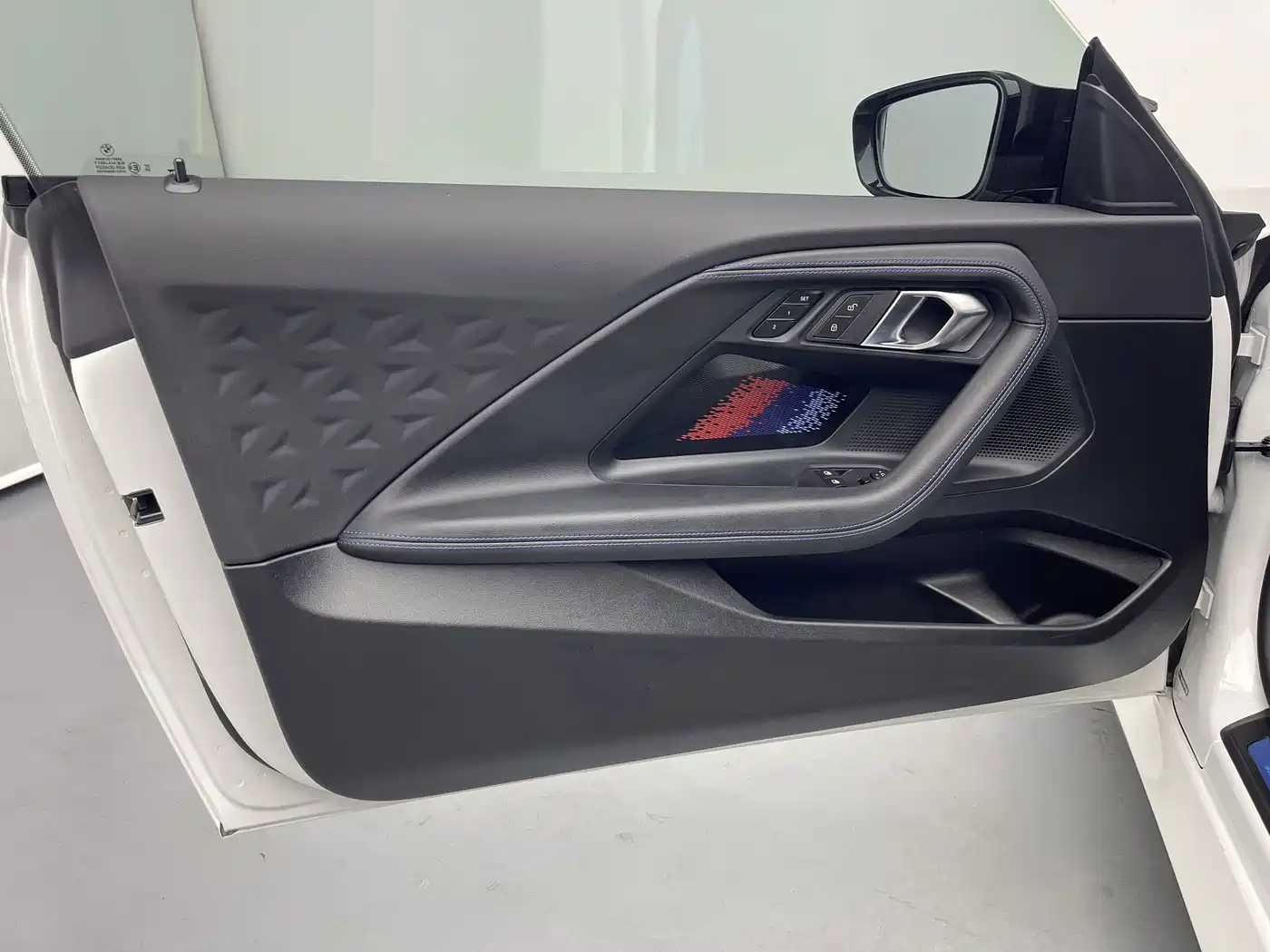 BMW 2 Series (Import) 2026 2025 225i M Sport Shadowline Package