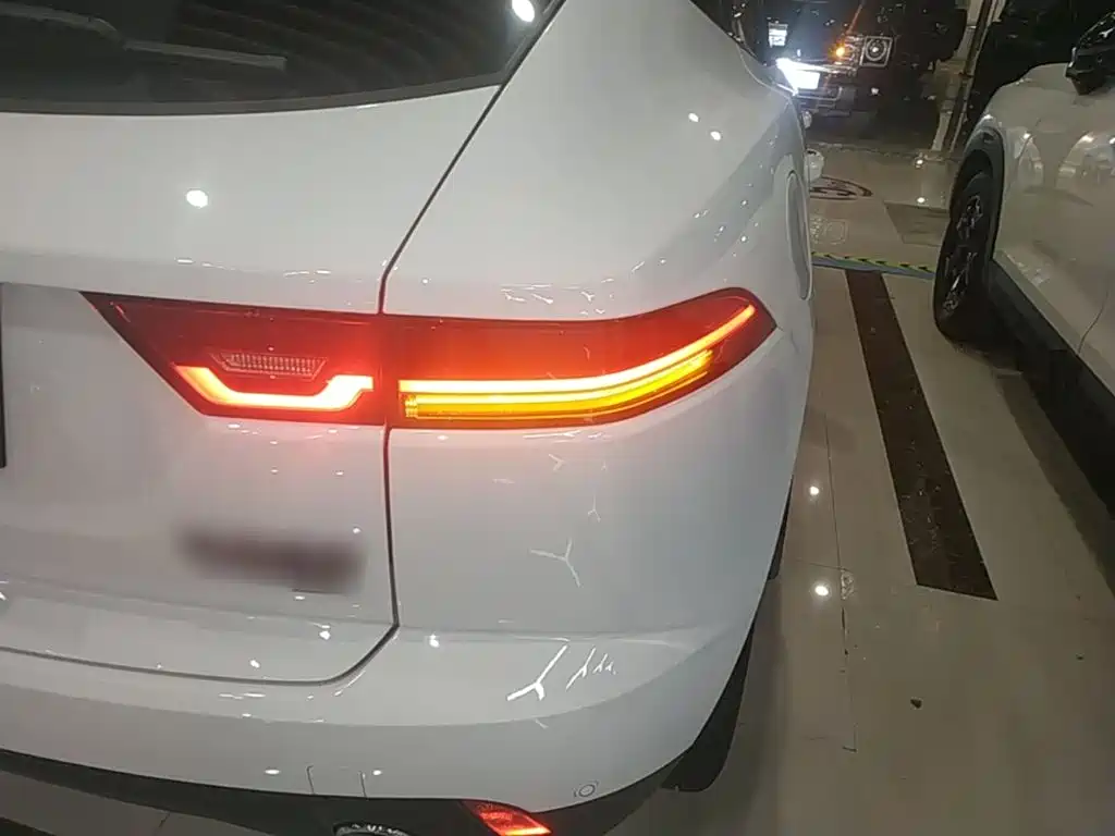 Jaguar E-PACE 2025 2024 Gloss Black Sport Edition R-DYNAMIC SE BLACK