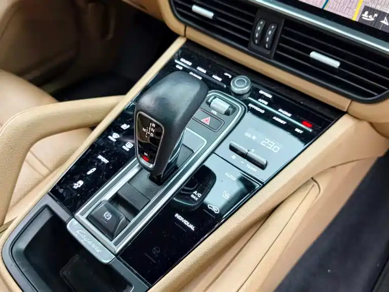 Porsche Cayenne 2019 Cayenne 3.0T фото 15