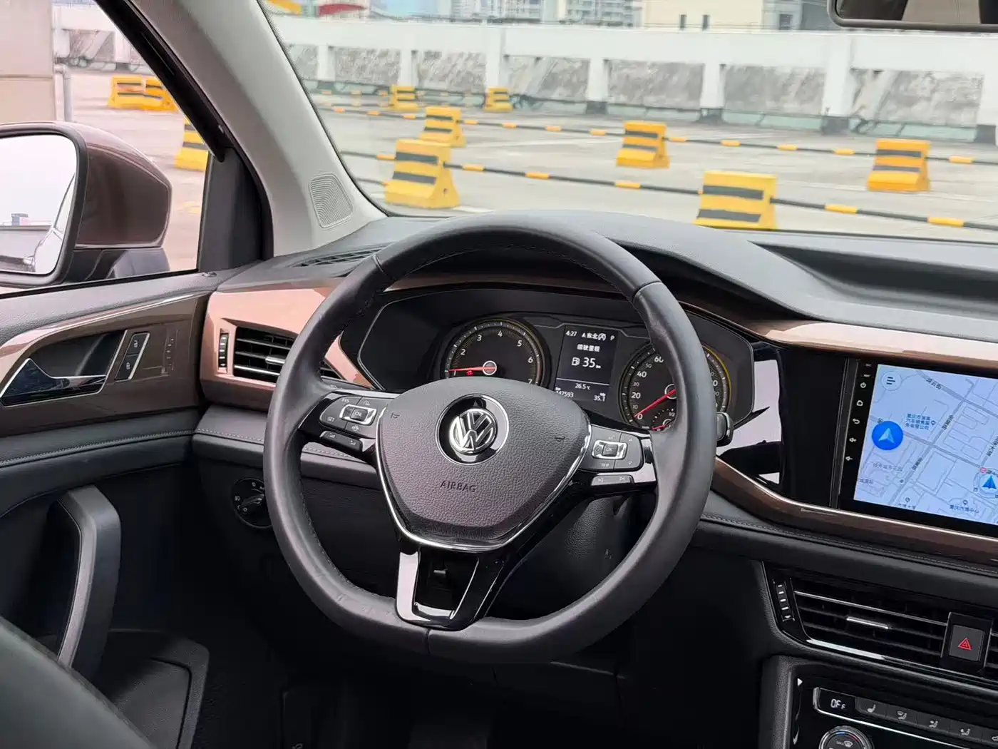 Volkswagen Tharu 2020 280TSI 2WD Luxury Edition China VI фото 10