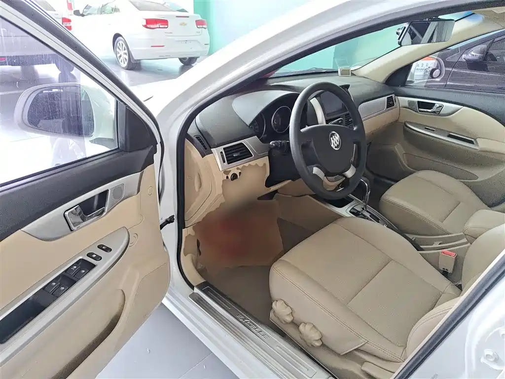 Buick Excelle 2013 1.5L Automatic Classic фото 16
