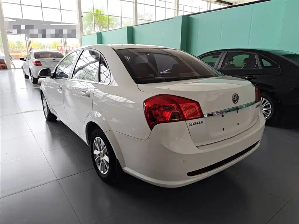 Buick Excelle 2013 1.5L Automatic Classic фото 5