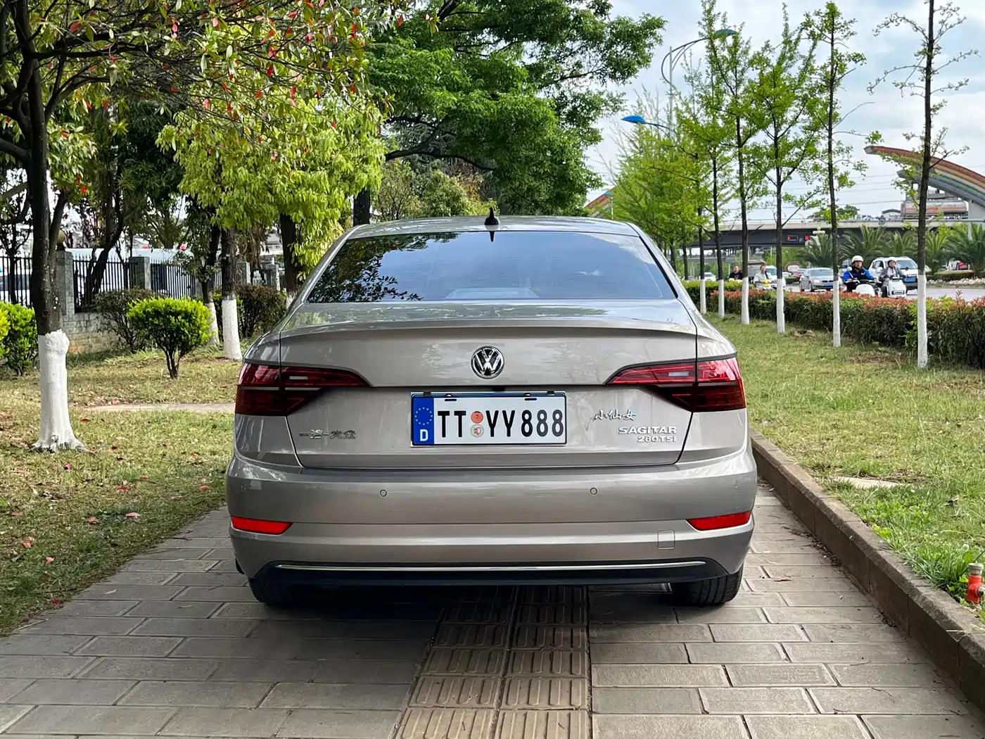 Volkswagen Sagitar 2021 280TSI DSG Surpassing Edition фото 4