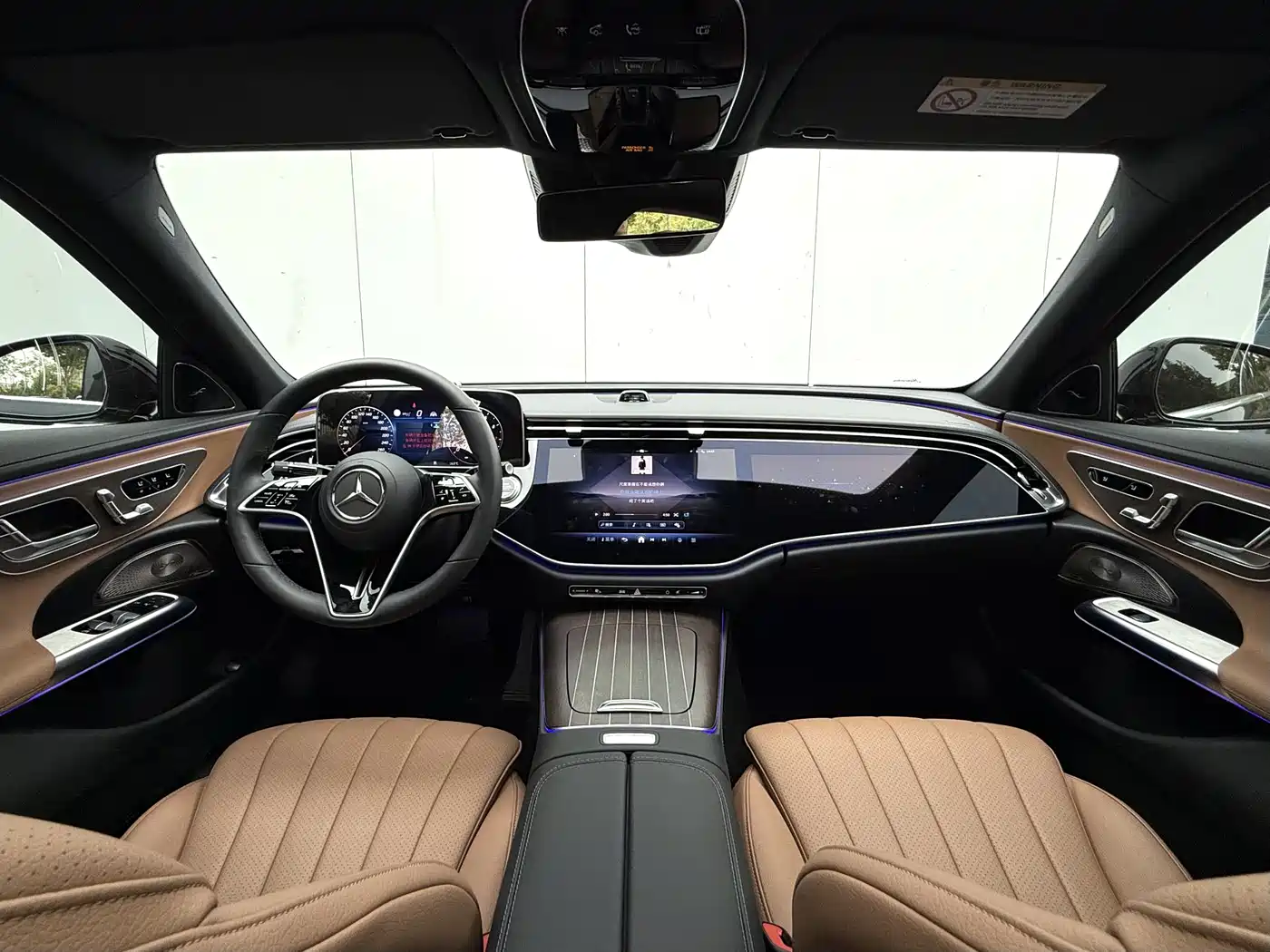 Mercedes-Benz E-Class 2024 Model E 300 L Luxury фото 14
