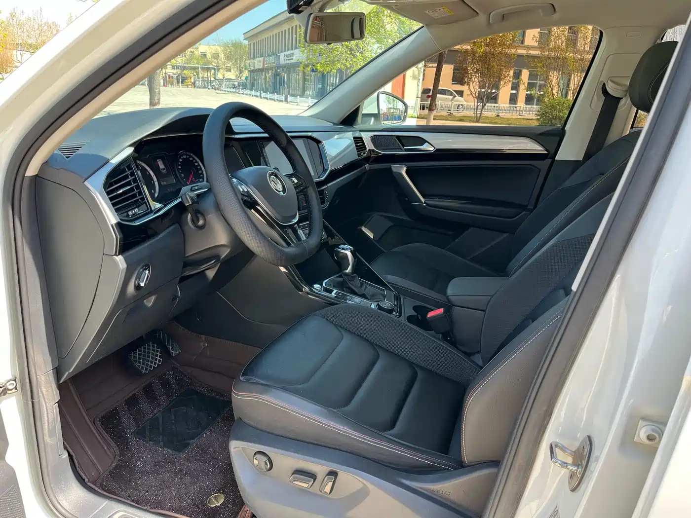 Volkswagen Tayron 2019 330TSI 4WD Luxury China VI фото 6
