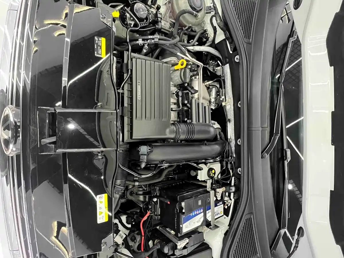 VOLKSWAGEN T ROC EXPLORING SONGS