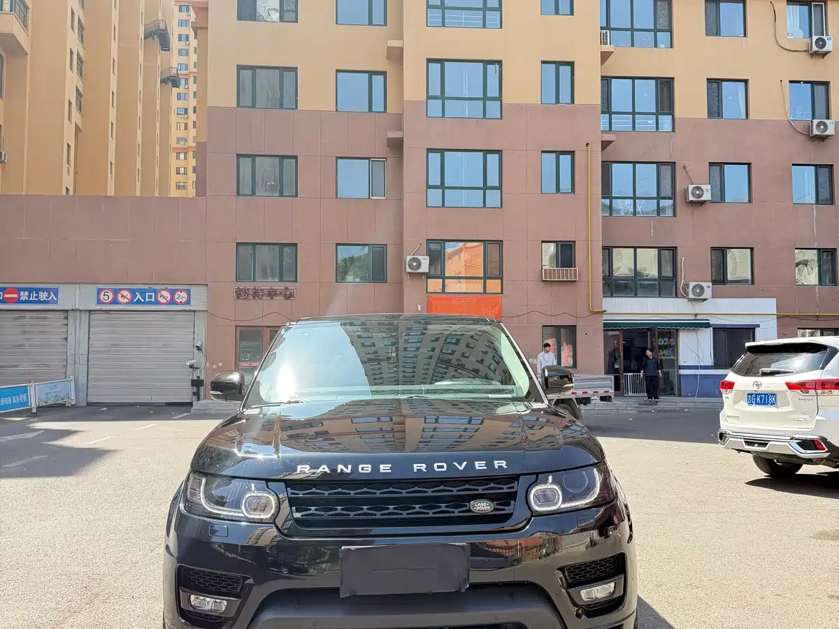 Land Rover Range Rover Sport 2014 3.0 SC V6 HSE DYNAMIC фото 2