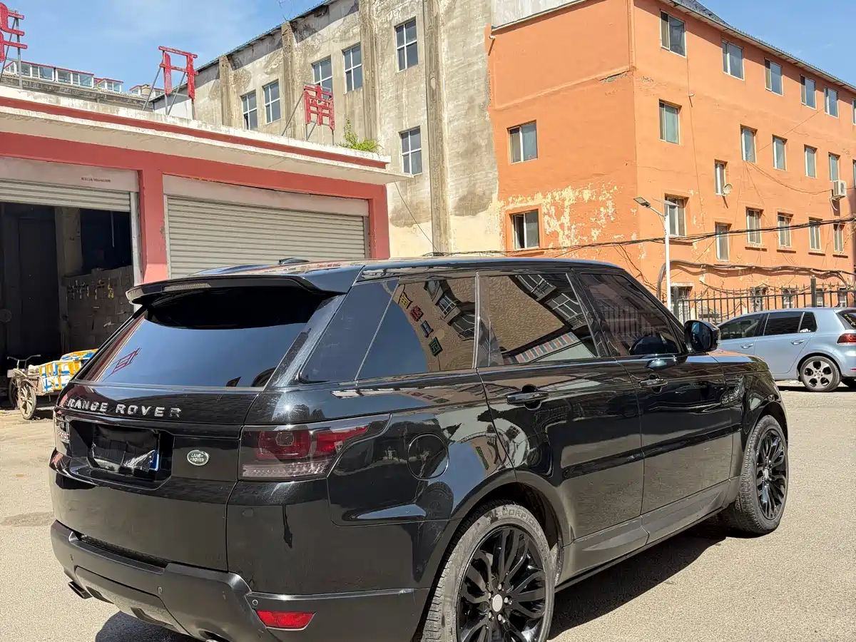 Land Rover Range Rover Sport 2014 3.0 SC V6 HSE DYNAMIC фото 9