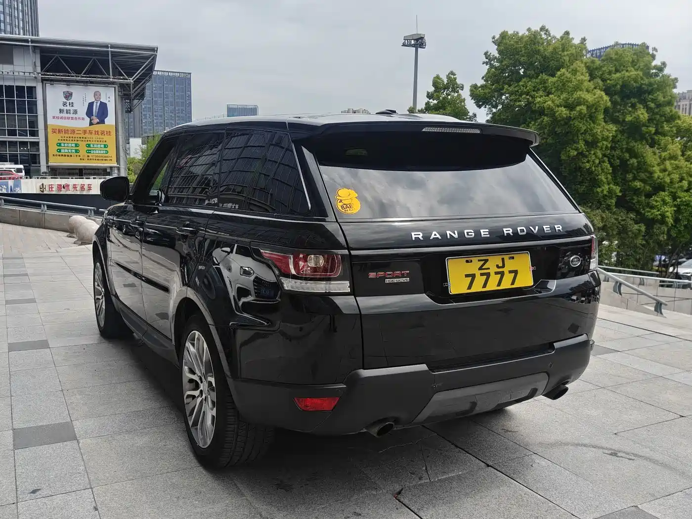 Land Rover Range Rover Sport 2016 Model 3.0 SC V6 HSE DYNAMIC фото 6