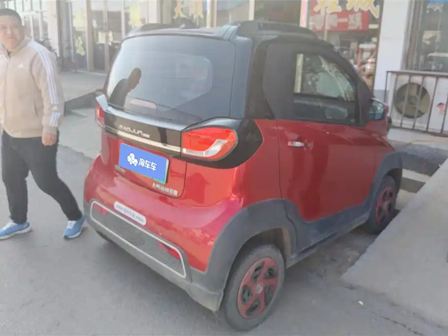 BAOJUN E100