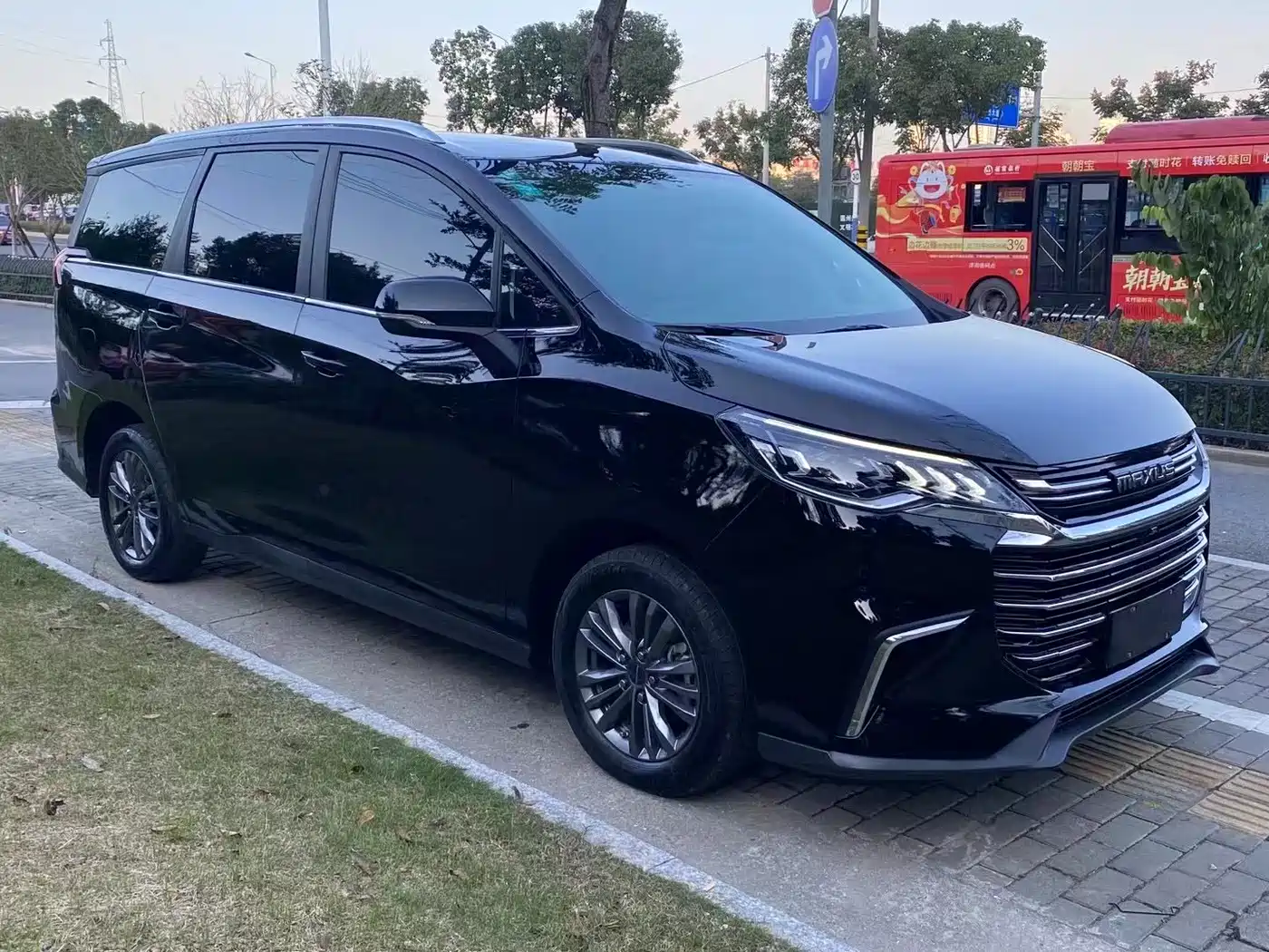 SAIC Maxus Maxus G50 2020 1.5T Auto Luxury фото 3