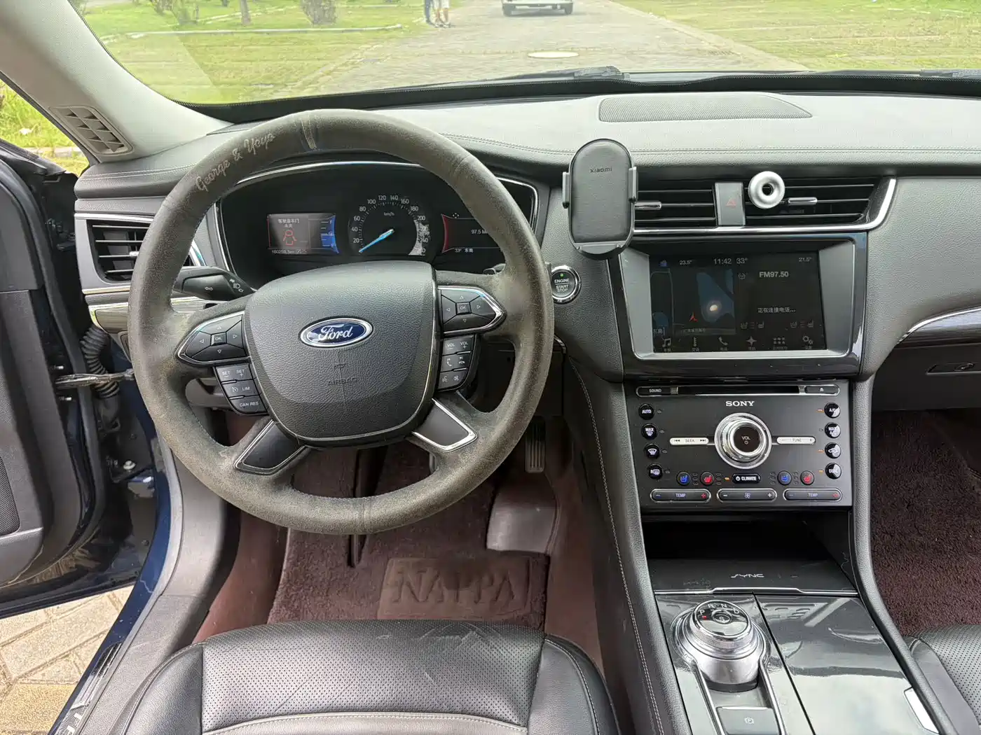 Фото 13 - Ford Taurus