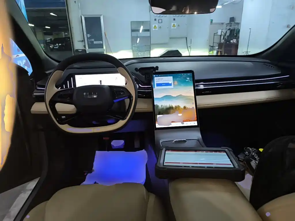 Geely Galaxy Galaxy L6 2023 2023 125km Starship