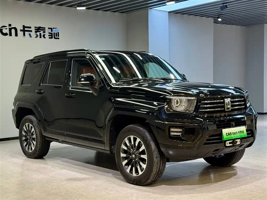 TANK TANK 700 NEW ENERGY