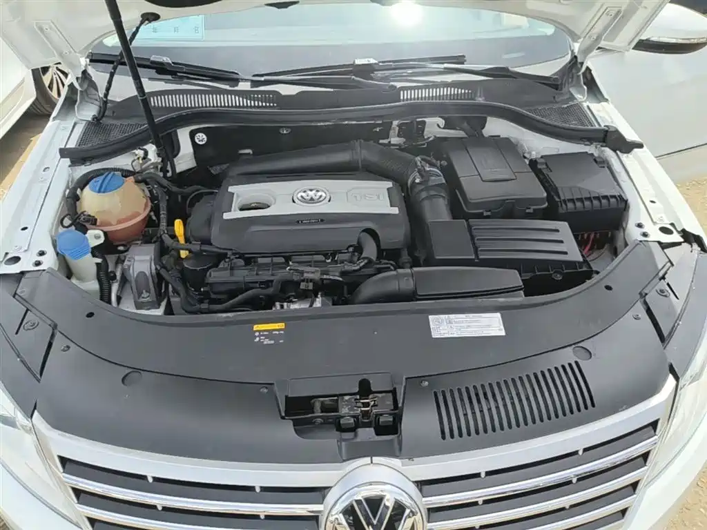 Volkswagen FAW-Volkswagen CC 2018 1.8TSI Luxury фото 20