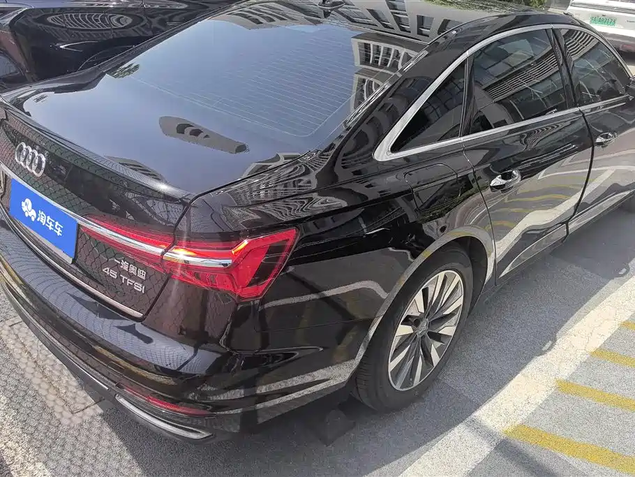 Audi A6L 2020 45 TFSI Premium Elegance фото 3