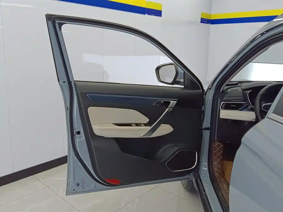 GEELY AUTOMOBILE BOYUE