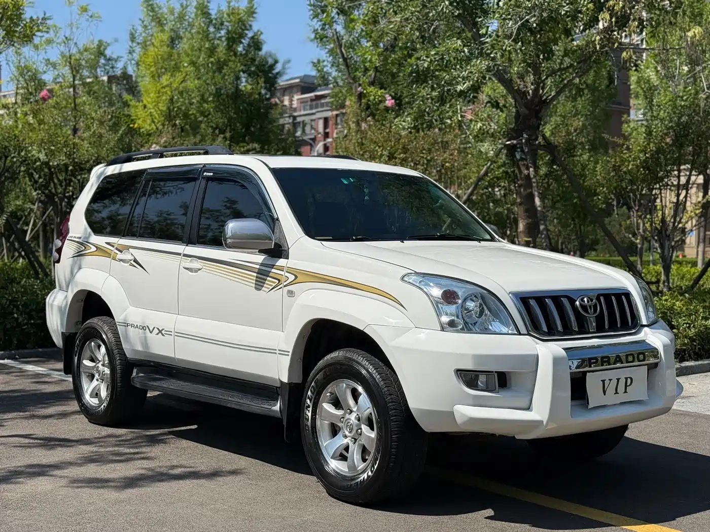 Toyota Prado 2005 4.0L Automatic GX Sport DVD Edition фото 3