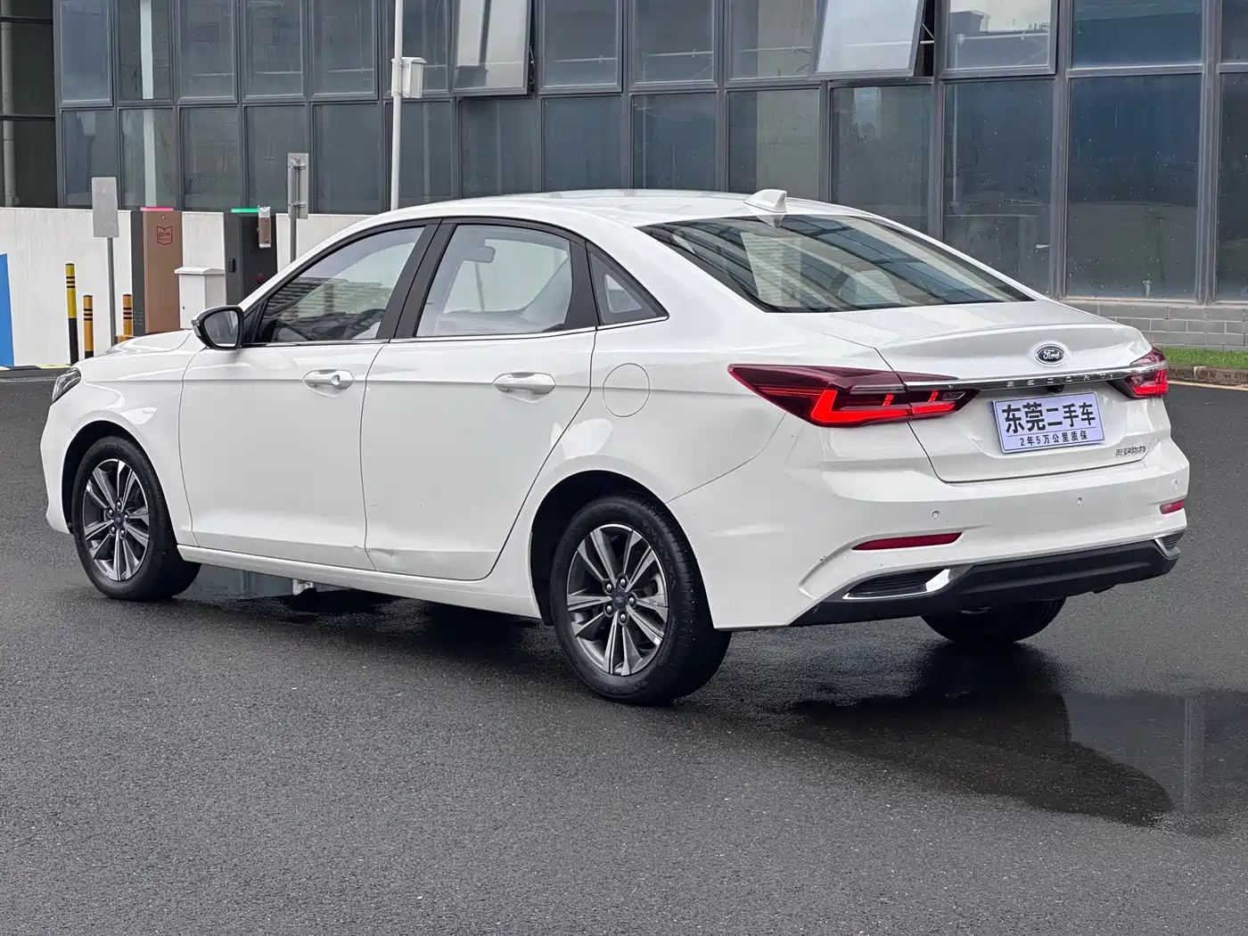 Ford Escort 2021 2021 1.5L Automatic Diamond Edition