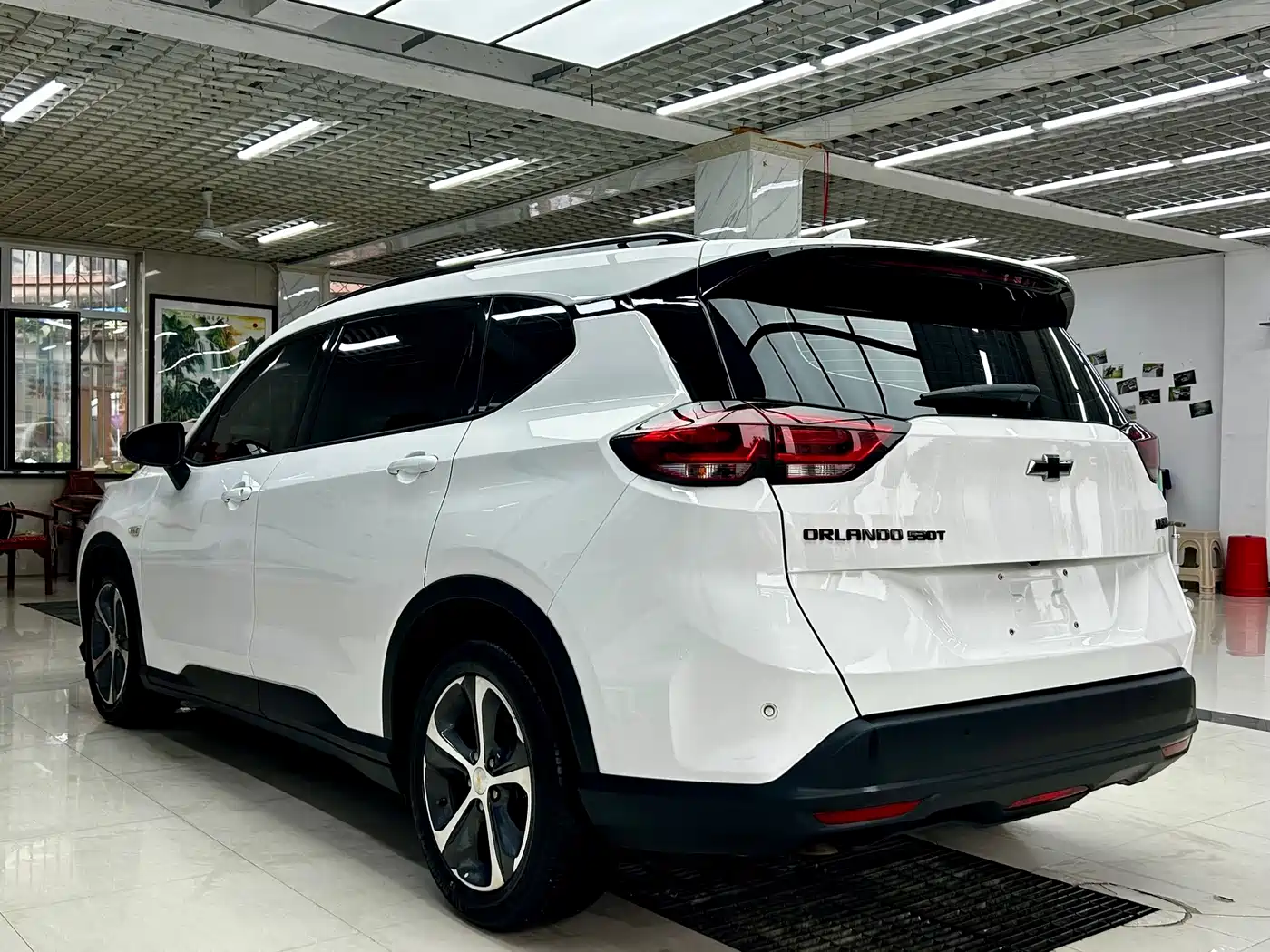 Chevrolet Volando 2023 2020 Mild Hybrid Redline 530T Automatic Prestige Edition (5+2 seater)