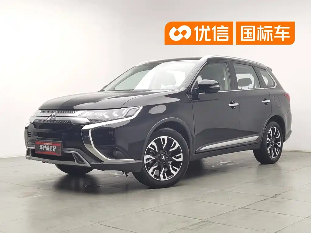 Фото 1 - Mitsubishi Outlander