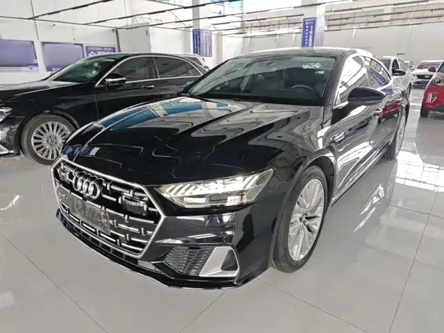 Audi A7L 2024