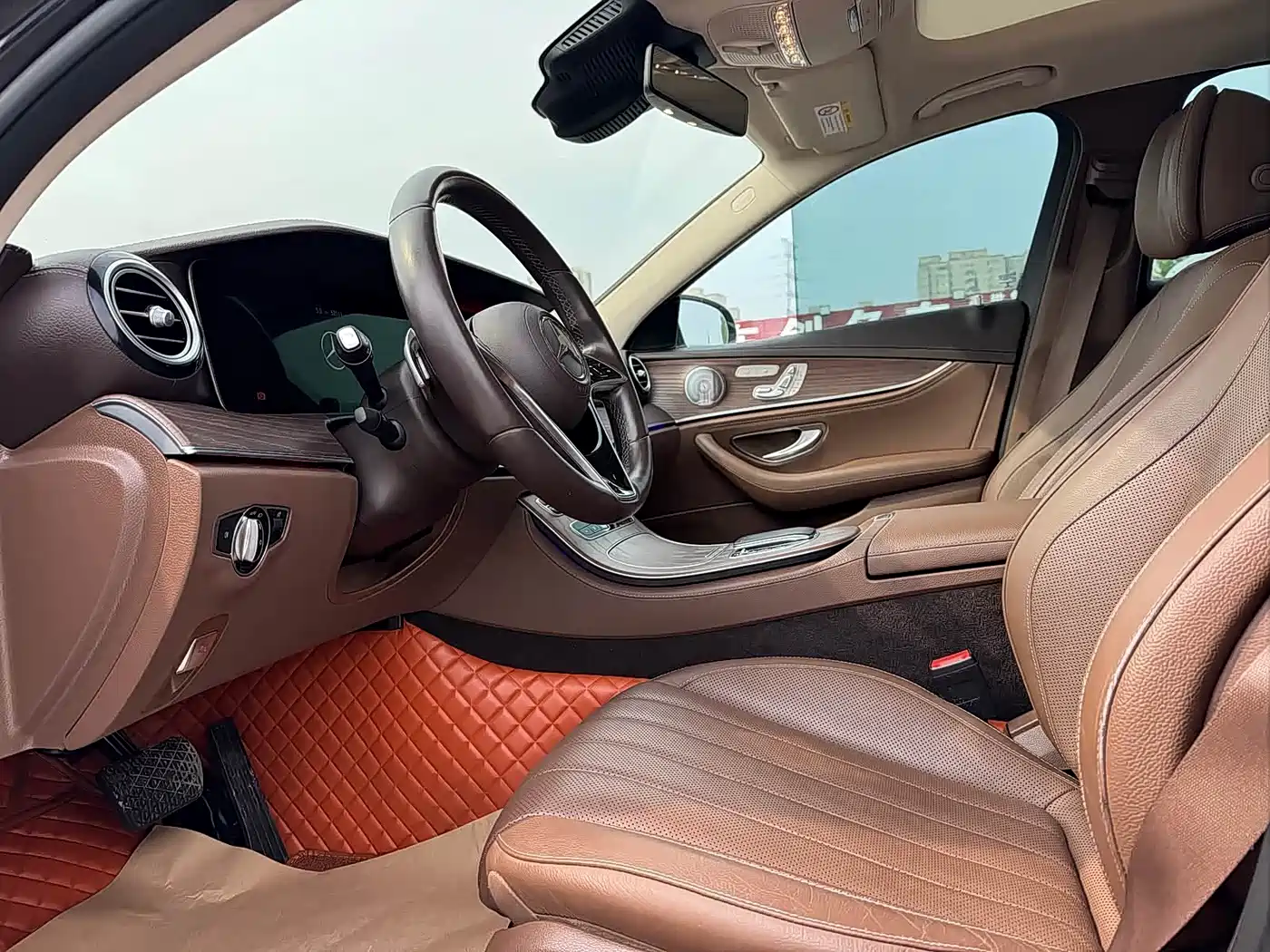 Mercedes-Benz E-Class 2021 E 300 L Premium фото 7