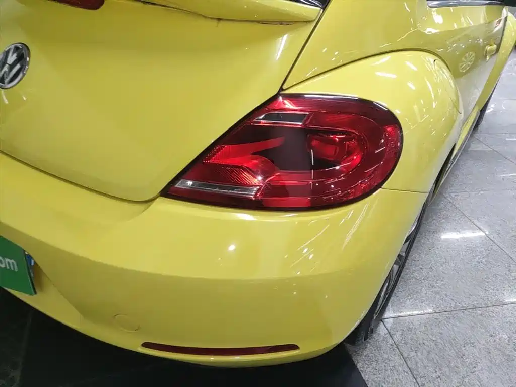 Volkswagen Beetle 2015 180TSI фото 8