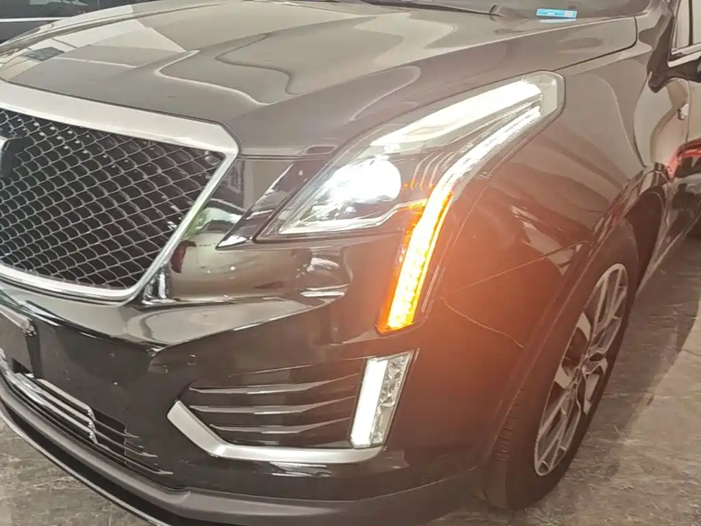 Photo 24 - Cadillac XT5