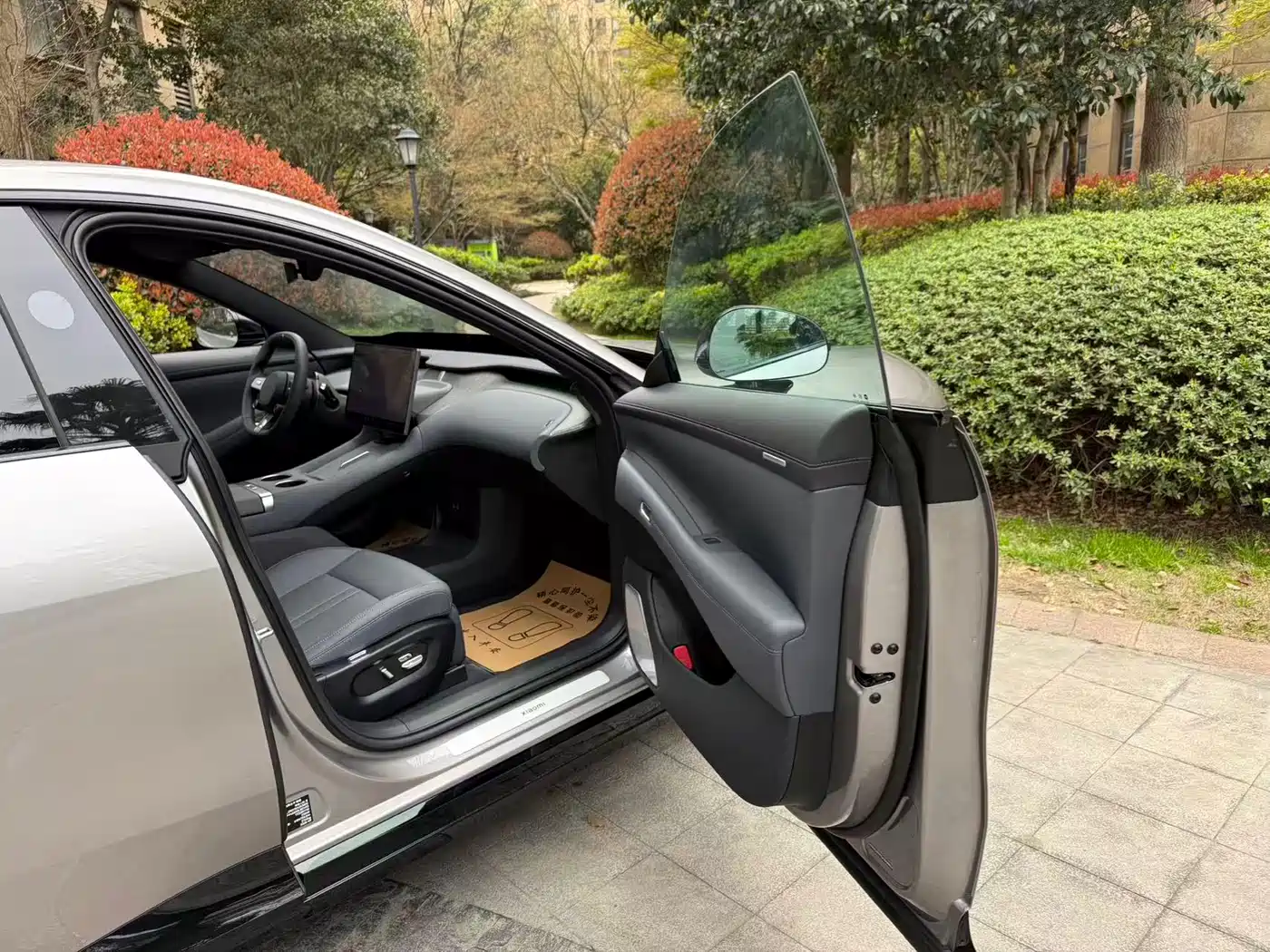 XIAOMI CAR XIAOMI YU7