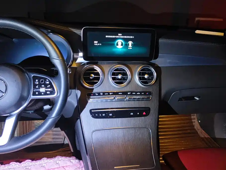 Mercedes-Benz GLC Coupe 2022 Facelift GLC 300 4MATIC Coupe SUV фото 13
