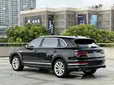 Фото 15 - Bentley Bentayga