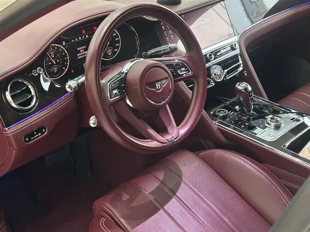 Bentley Flying Spur Plug-in Hybrid 2022 2.9T V6 Hybrid фото 6