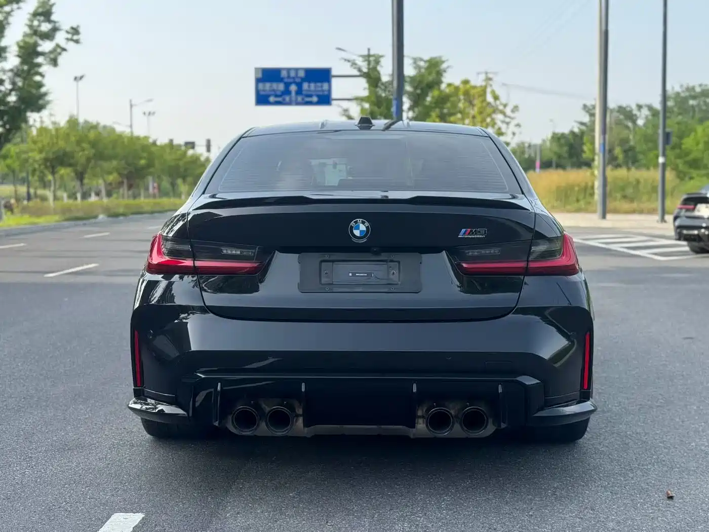 BMW M3 2024 M3 Sedan M xDrive Competition фото 8