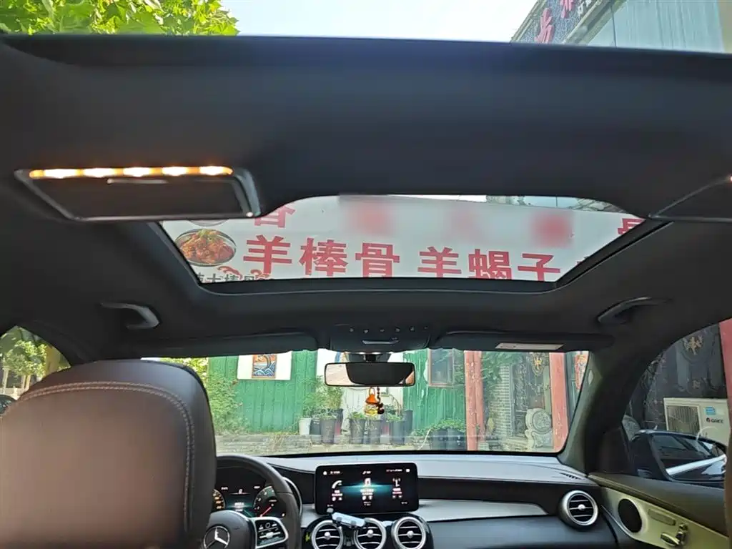Mercedes-Benz GLC 2021 GLC 260 L 4MATIC Sporty фото 18