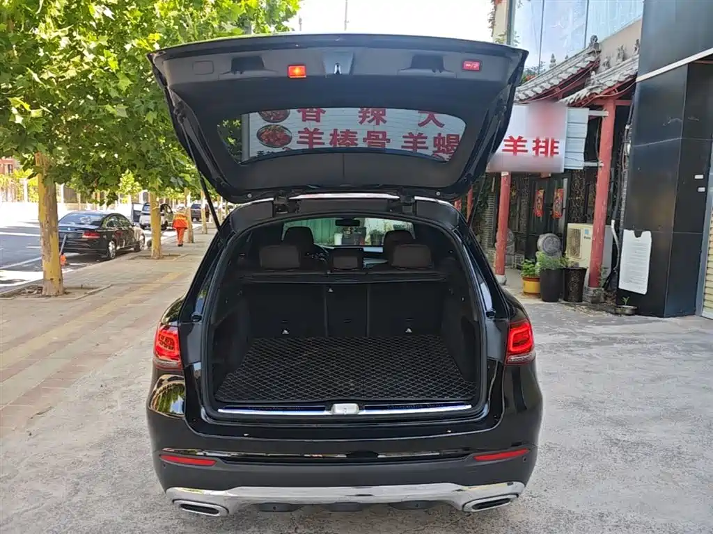 Mercedes-Benz GLC 2021 GLC 260 L 4MATIC Sporty фото 19