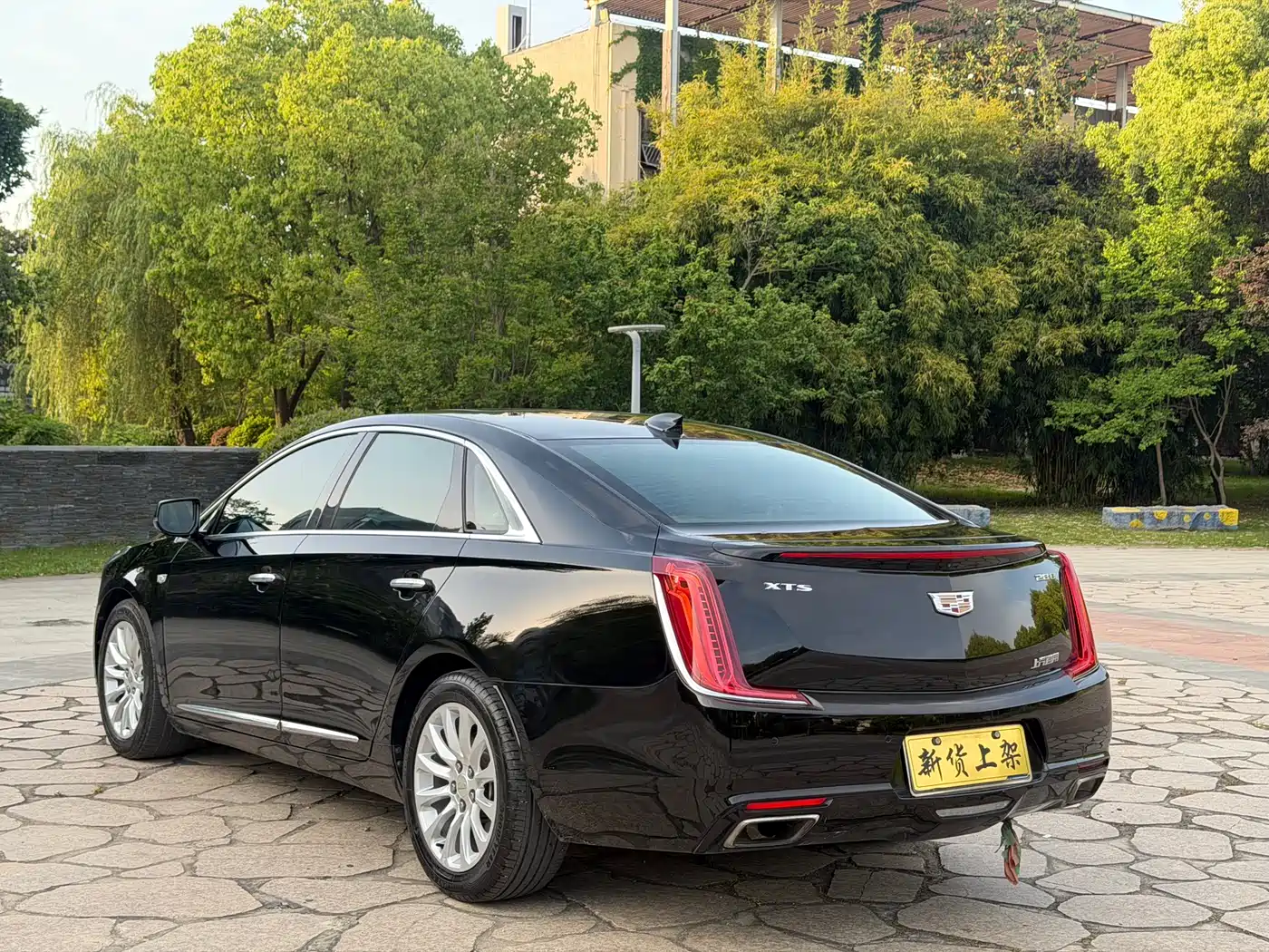 Cadillac XTS 2018 28T Technology фото 12