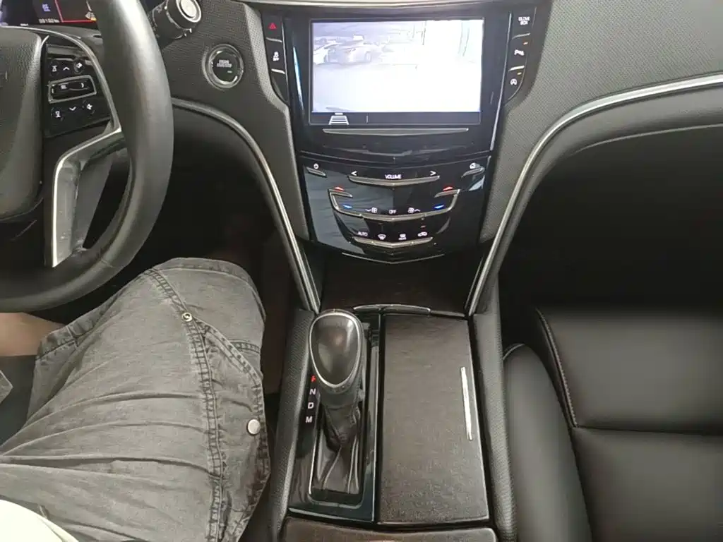 Cadillac XTS 2020 2018 28T Technology