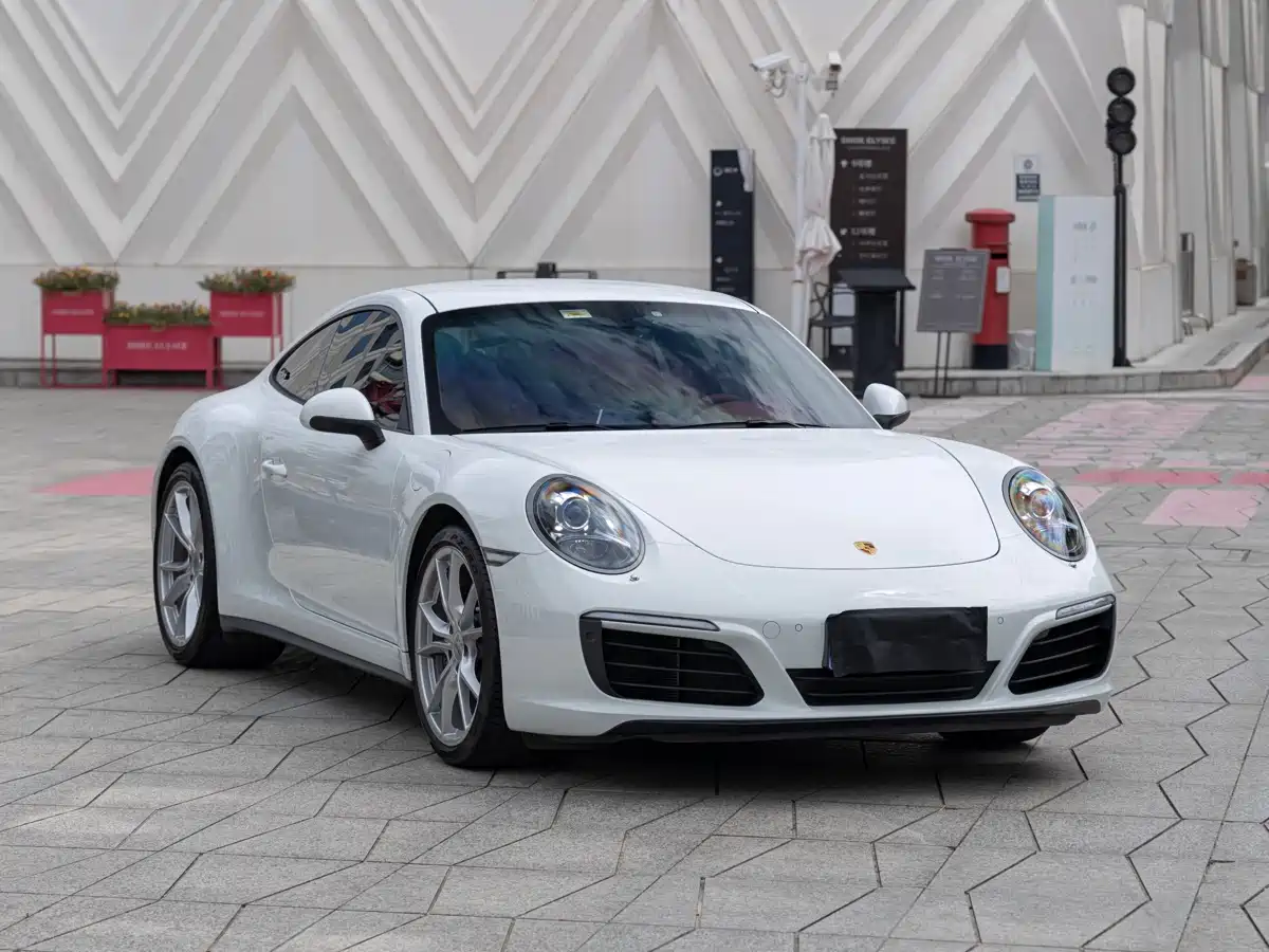 Porsche 911 2016 Carrera 4 3.0T фото 3