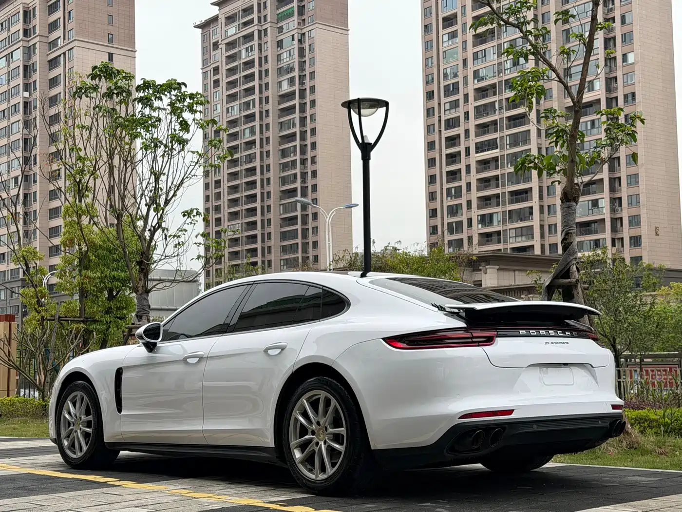 Porsche Panamera 2017 Panamera 3.0T фото 4