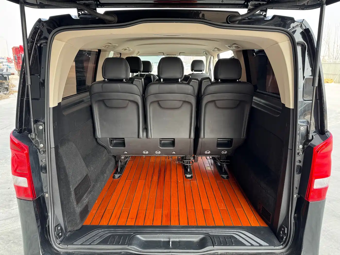 Mercedes-Benz Vito 2018 2.0T Business Edition China VI фото 14