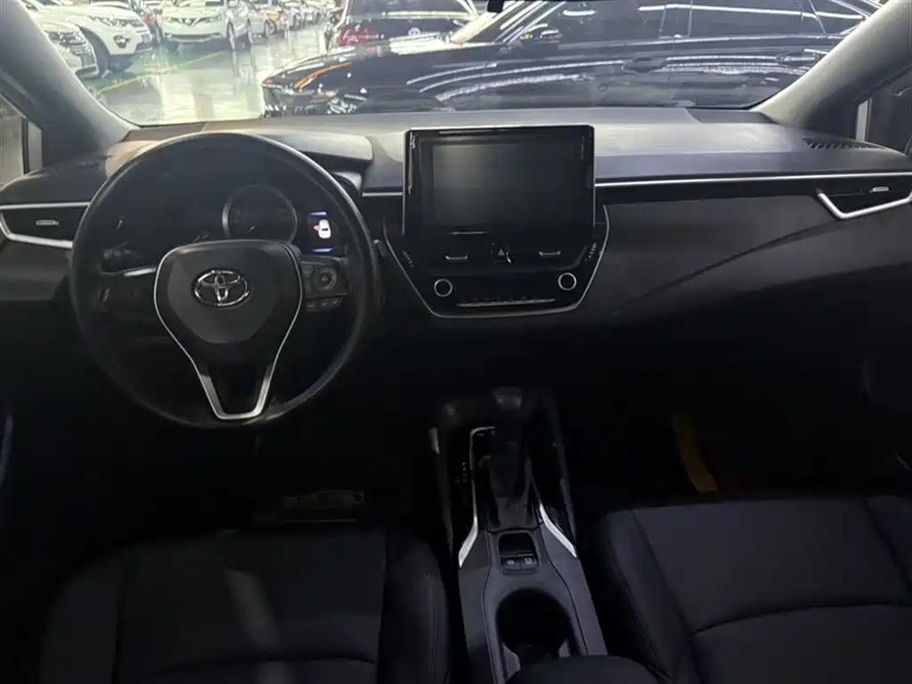 Toyota Levin 2021 185T CVT Luxury Edition фото 16