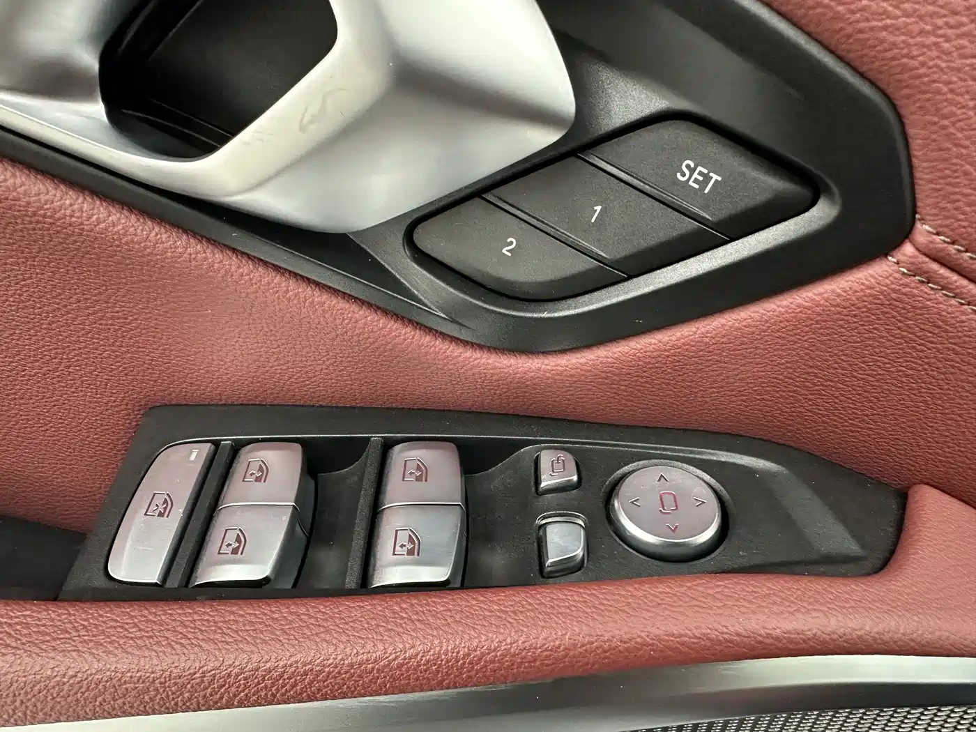 BMW 3 Series 2023 320Li M Sport Package фото 10