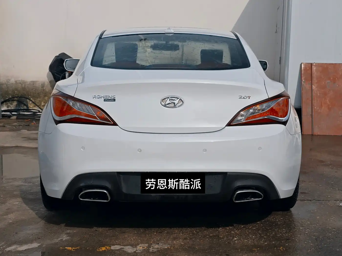 Hyundai Genesis Coupe 2012 2.0T Automatic Elegant Edition фото 13