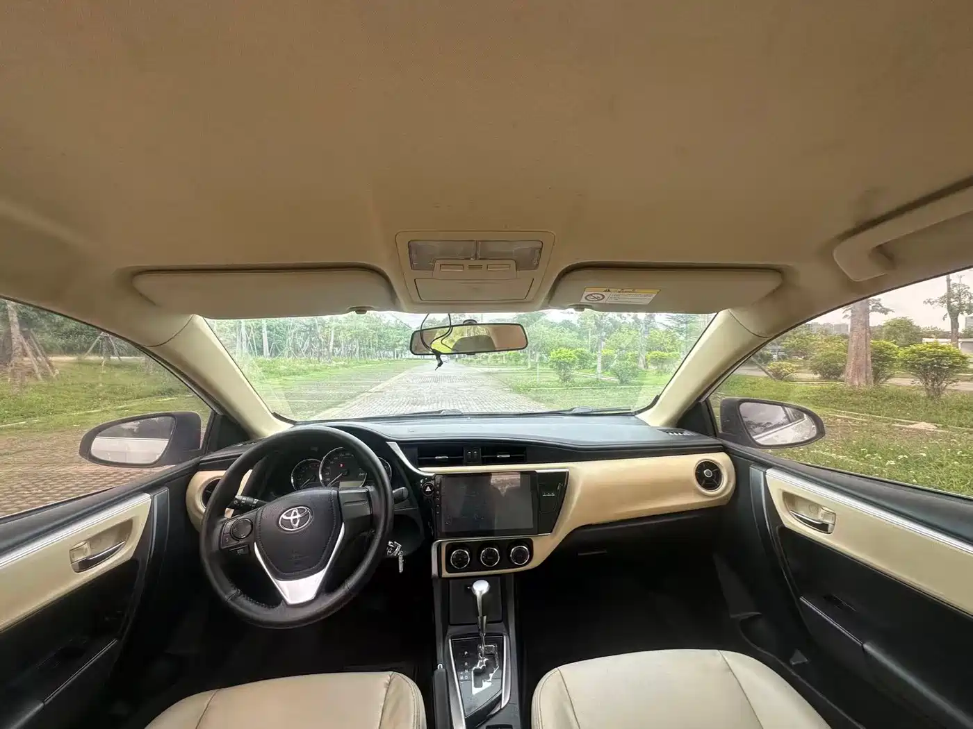 Toyota Corolla 2017 Facelift 1.2T S-CVT GL фото 5