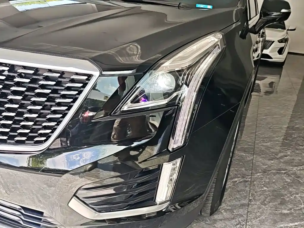 Cadillac XT5 2024 2023 2.0T 2WD Fashion Edition
